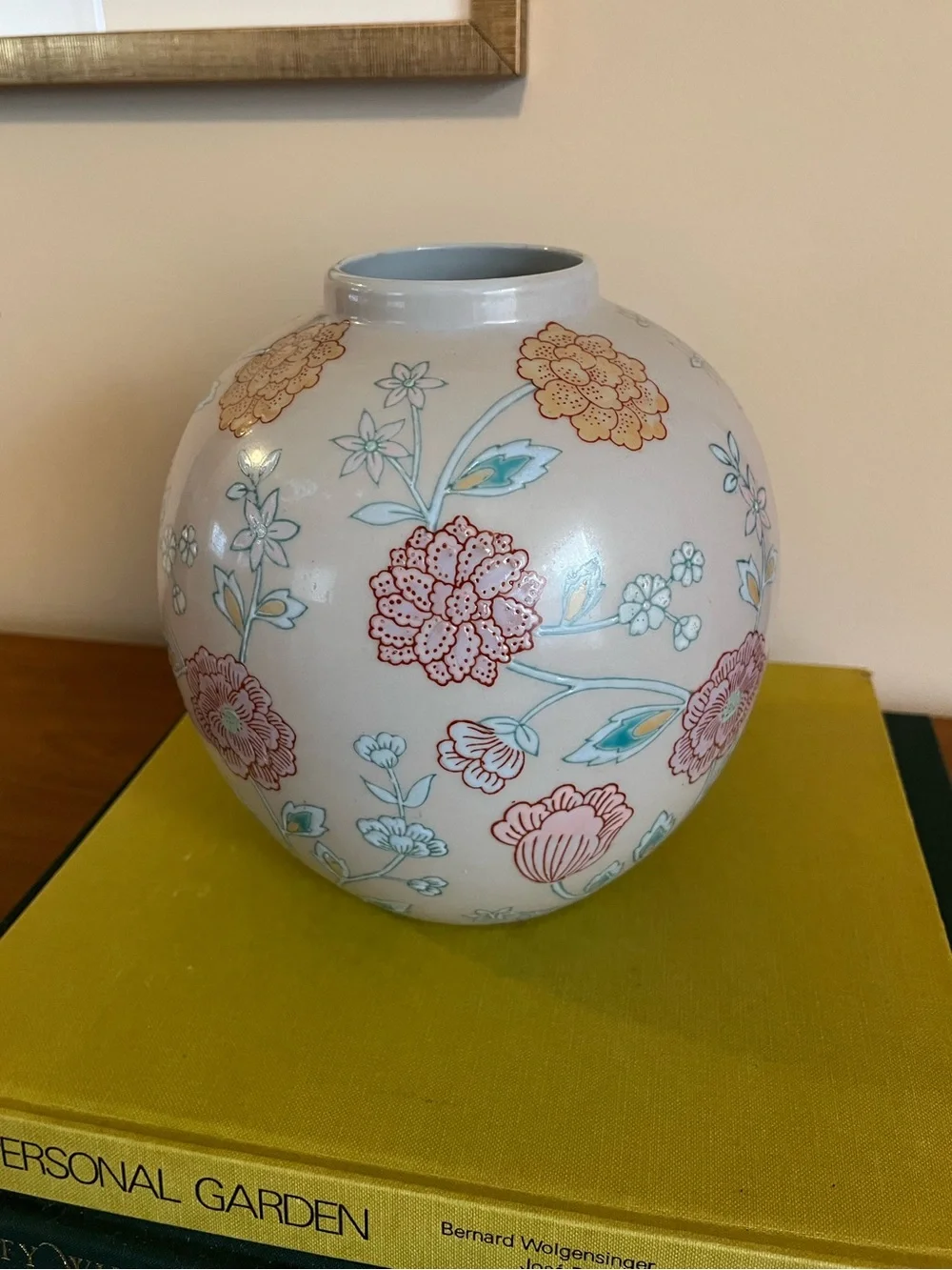 WBI Chinese Chinoiserie Porcelain Flower Vase